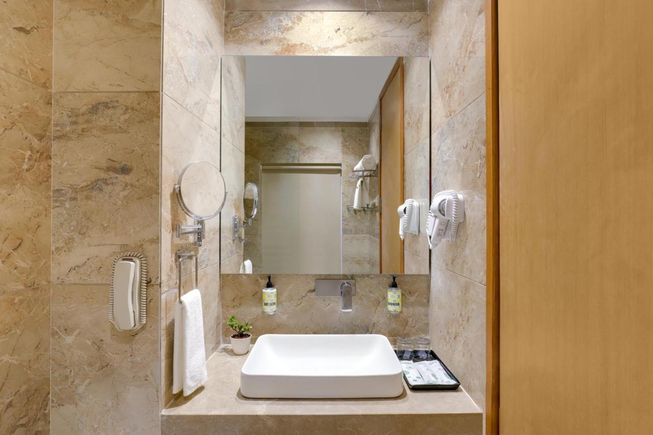 Lemon Tree Hotel Agra Shikohabad Екстериор снимка