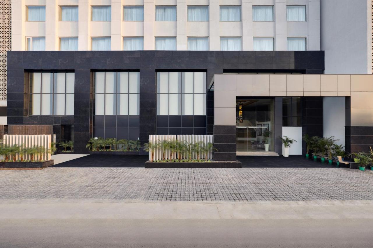 Lemon Tree Hotel Agra Shikohabad Екстериор снимка